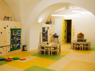 Dětské skupiny při MHMP - rekonstrukce vnitřních prostor v domě U Tří zvonků