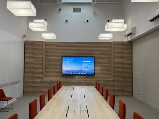 Modernizace technologických systémů zasedacích místností